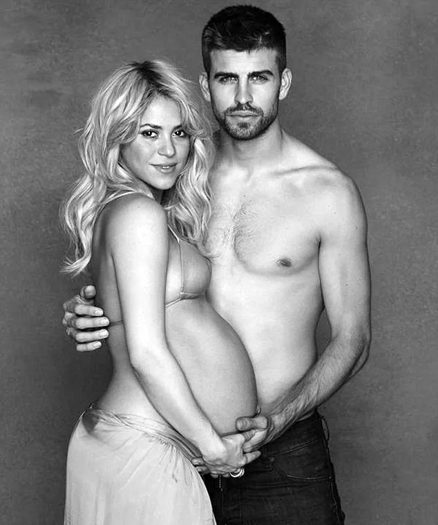 Shakira - Gerard Pique @ dailymail.co.uk