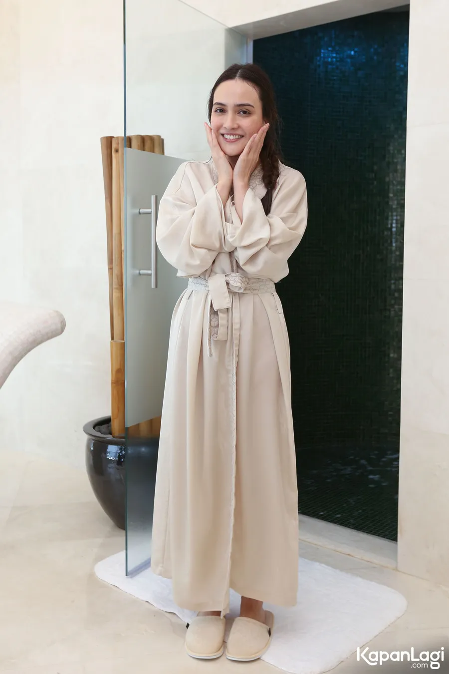 Shandy Aulia di sela-sela perawatan kecantikan. ŠKapanLagi.com/Budy Santoso