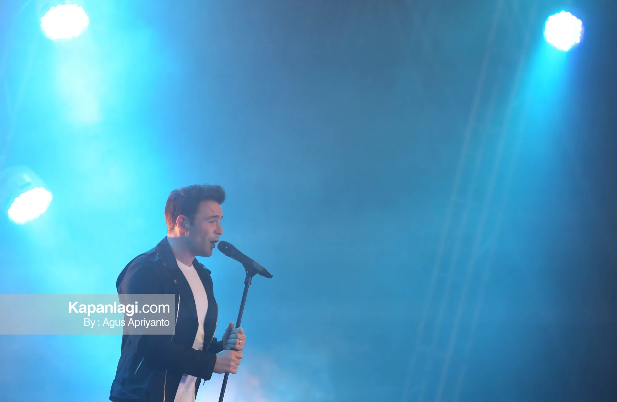 Shane bahagia bisa tampil bareng 7 finalis Indonesian Idol © KapanLagi.com®/Agus Apriyanto