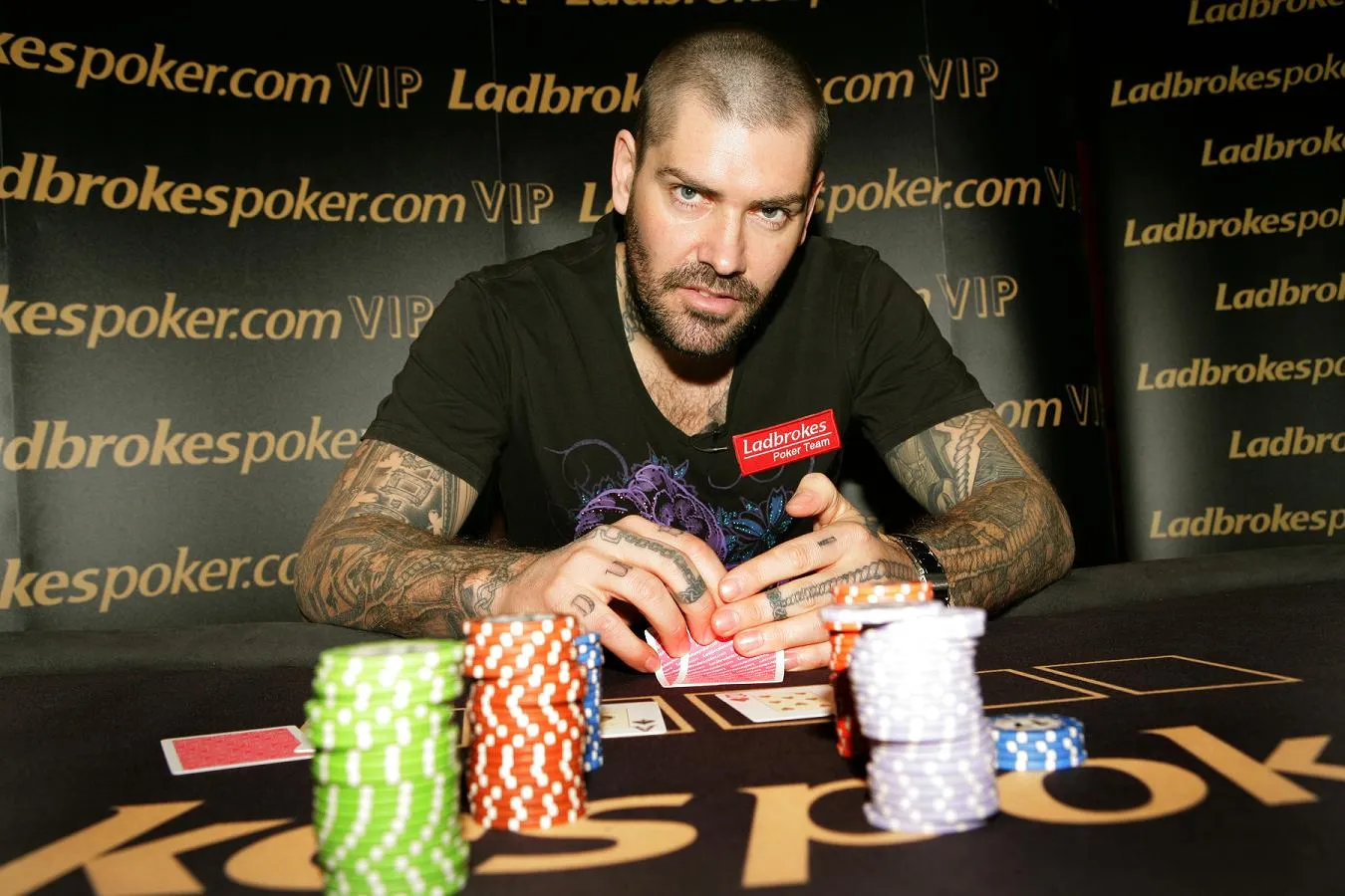 Shane Lynch, mantan personel Boyzone, sepertinya memahami yang dirasakan oleh One Direction @krackedkings.com