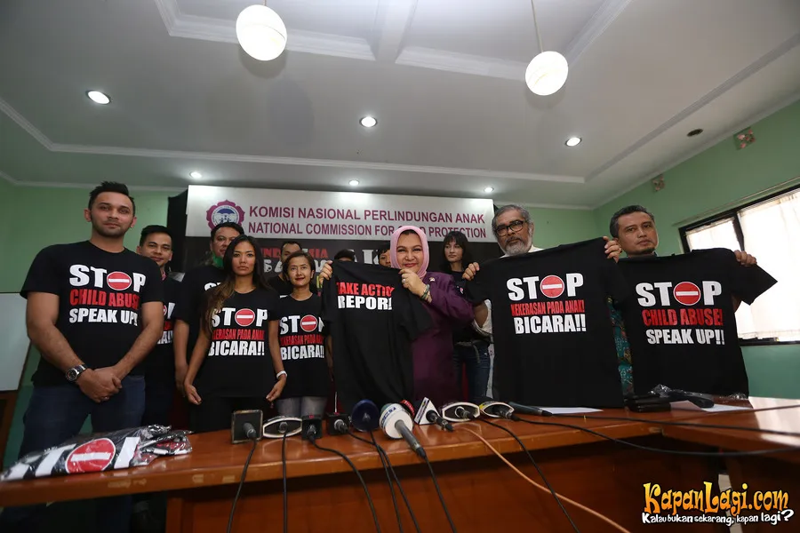 Shanty dan kawan-kawan dukung stop kekerasan kepada anak/©Kapanlagi.com®/Budy Santoso
