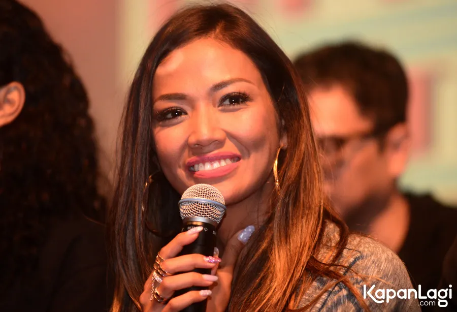 Shanty Paredes berencana rilis single tahun ini, saat ini dia sedang dalam tahap break untuk mengumpulkan materi lagu © KapanLagi.com® / Bayu Herdianto