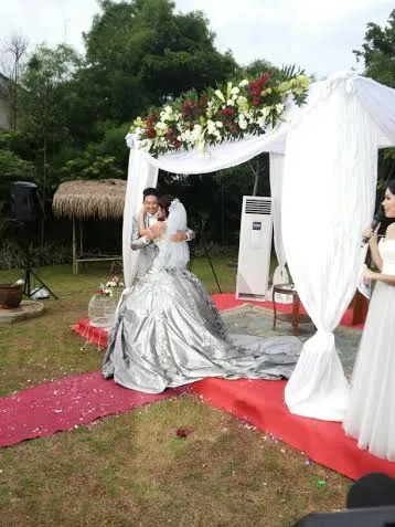 Sharena Gunawan dan Ryan Delon menikah hari ini, Jumat (13/12).