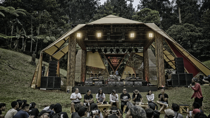 Sharing Session SUPERMUSIC.ID ROCKADVENTURE 2018 (credit : kapanlagi.com/Mathias Purnomo)