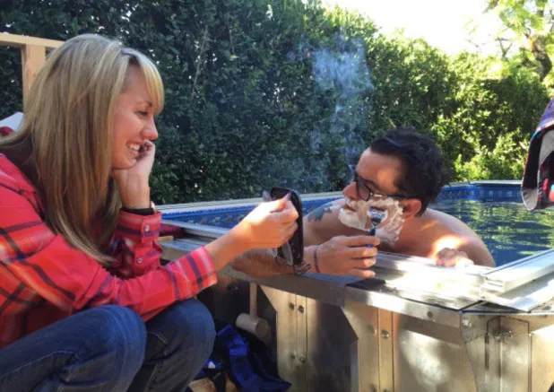 Charlie dan tunangannya @ Twitter/CharlieSheen