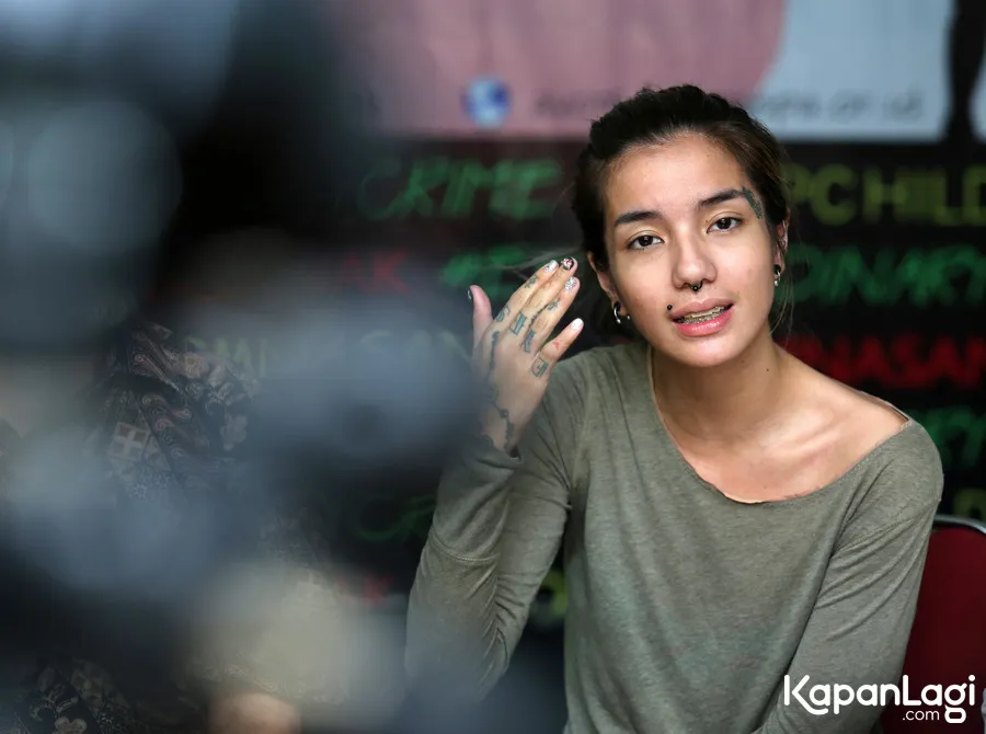 Pihak Sheila Marcia masih melengkapi alat bukti tindak KDRT. ©KapanLagi.com/Muhammad Akrom Sukarya