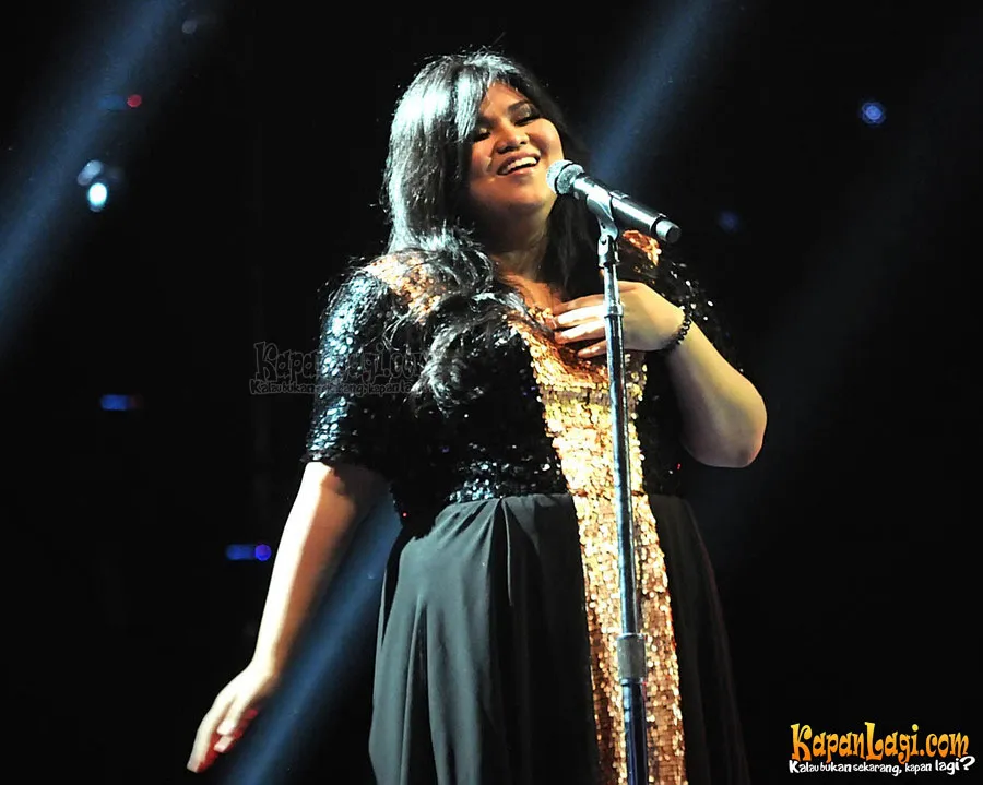 Bertemu sejak 2010, Shena Malsiana baru sadar cinta Arasy setelah tiga tahun.