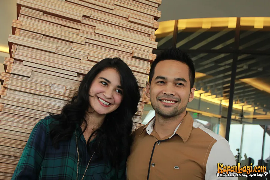 Shireen Sungkar kini tengah hamil 8 minggu. @KapanLagi.com/Agus