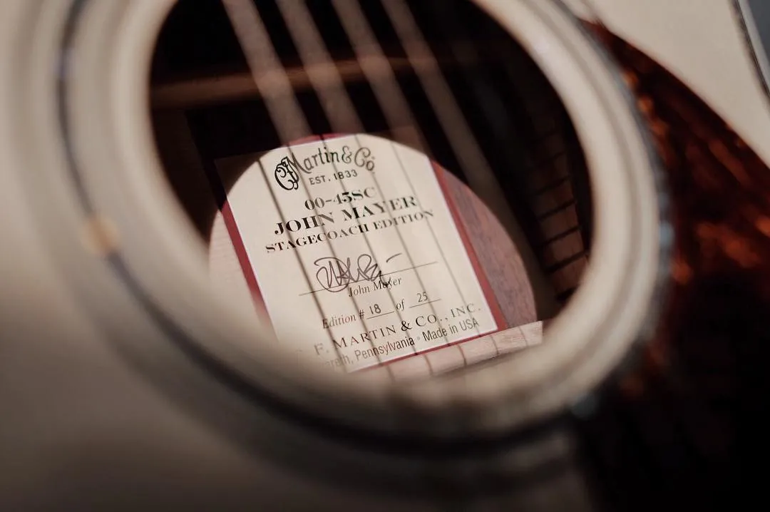 © instagram.com/sherylsheinafia