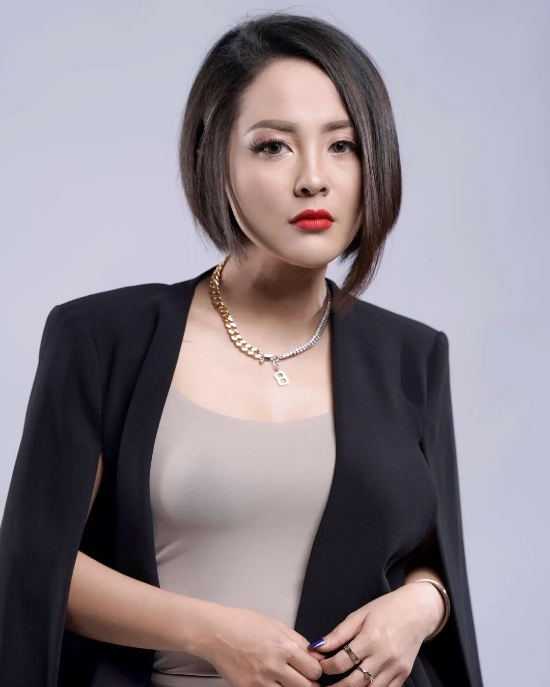 instagram.com/shilvia_tan168