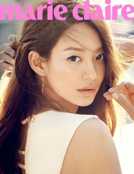 Shin Min Ah tampil sempurna © allkpop.com
