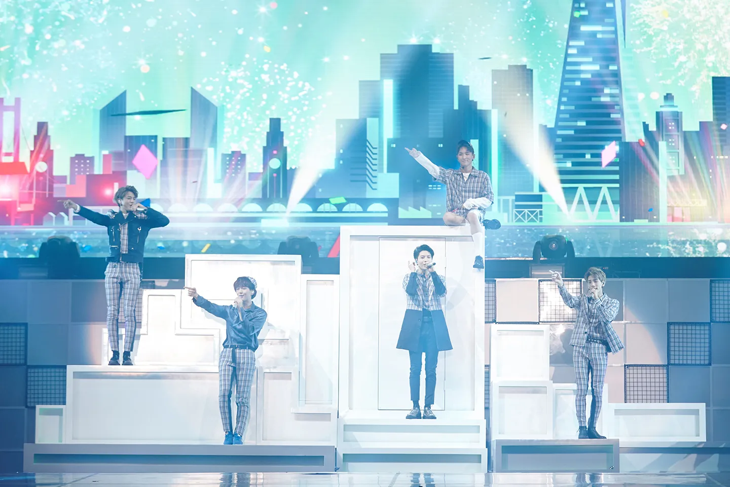 SHINee © Vyrl