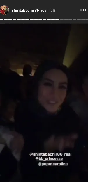 Pakai Hijab Lagi