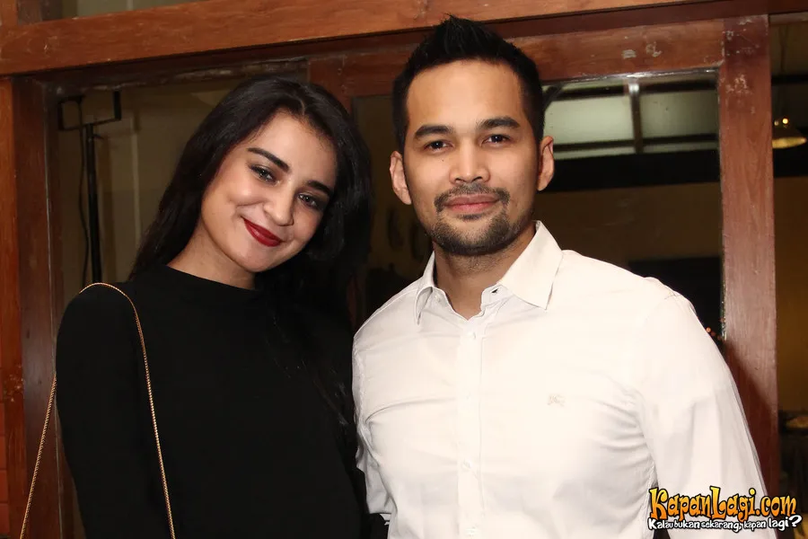 Shireen Sungkar dan Teuku Wisnu Foto: KapanLagi.com