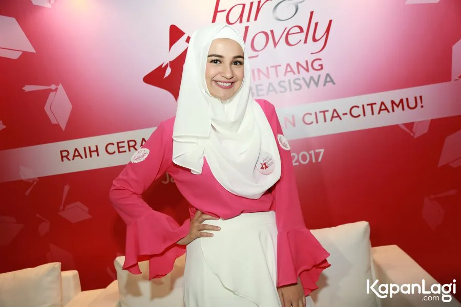 Meski sibuk, Shireen tak berhenti dari dunia hiburan © KapanLagi.com®/Agus Apriyanto