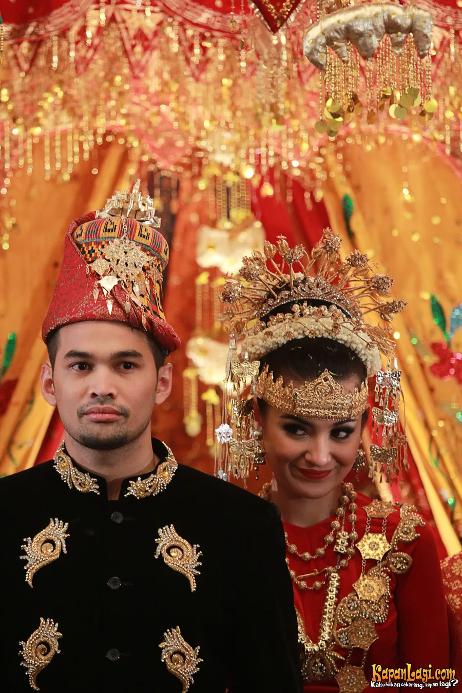 Teuku Wisnu dan Shireen Sungkar @Foto: Agus Apriyanto