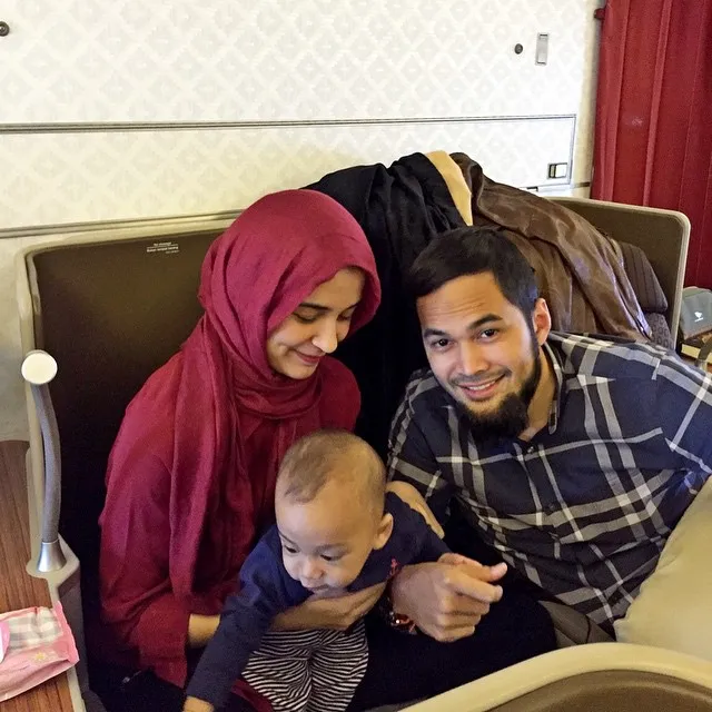 Walau banyak perbedaan, Shireen dan Wisnu selalu mesra © Instagram