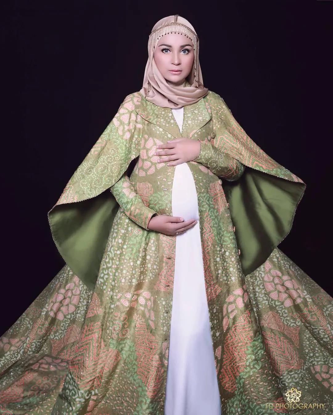Maternity shoot Shireen Sungkar © Instagram/shireensungkar