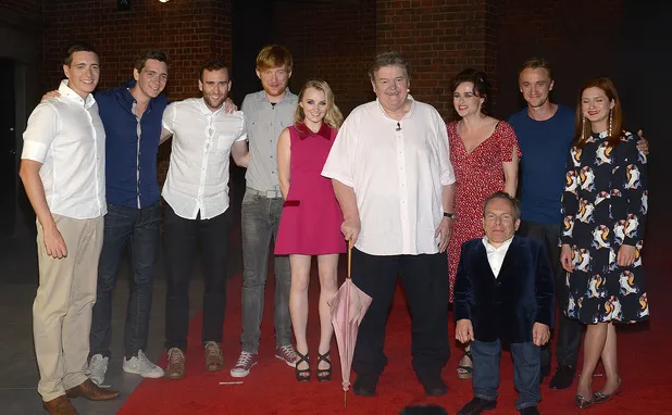 Beberapa pemain Harry Potter di peresmian Wizarding World of Harry Potter foto via Digital Spy