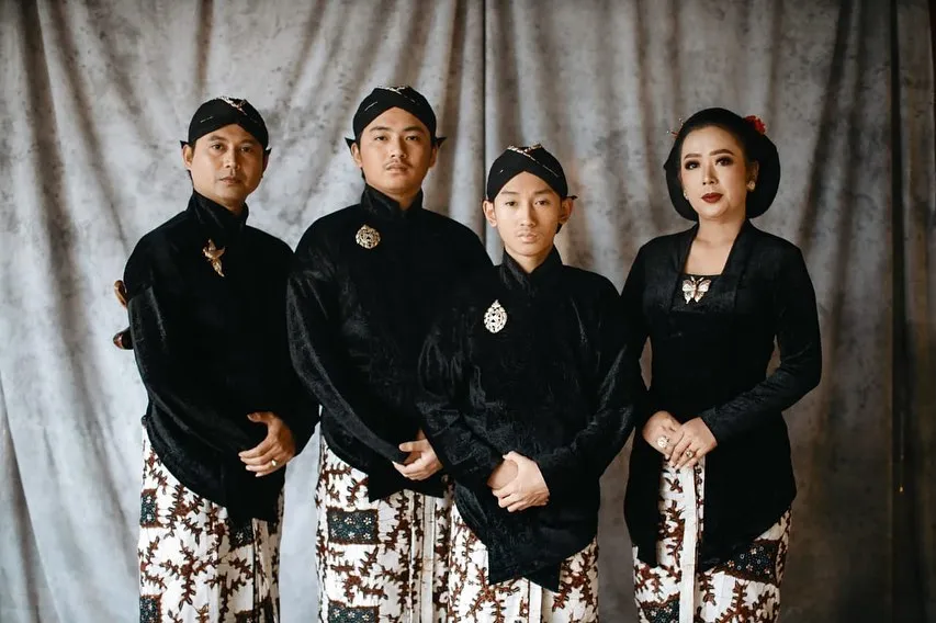 instagram.com/showimah