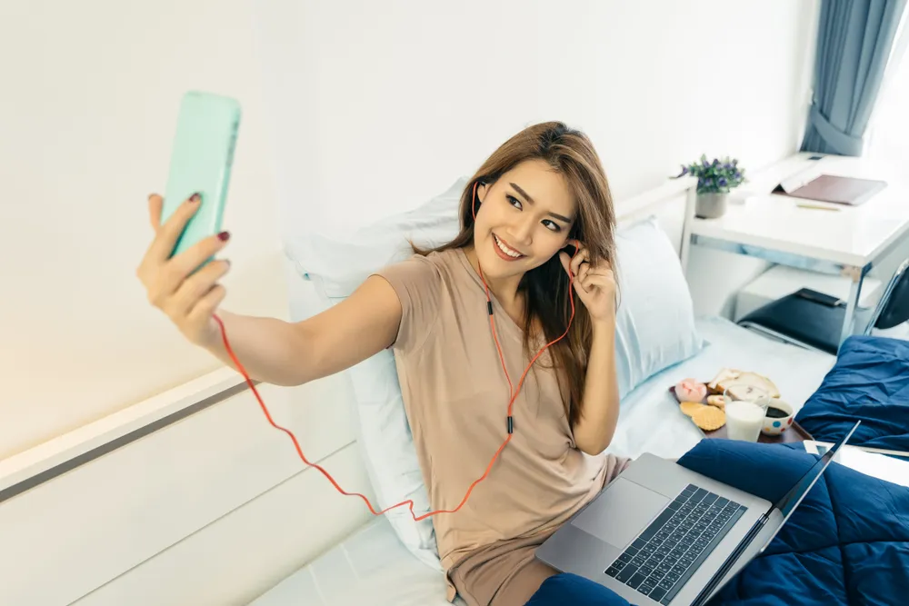 credit via Shutterstock