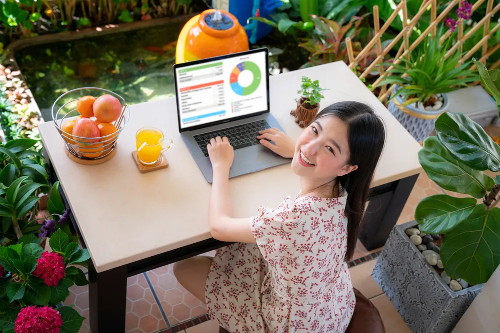 credit via shutterstock