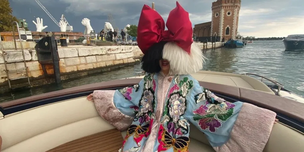 LSD - No New Friends (feat. Labrinth, Sia, Diplo)