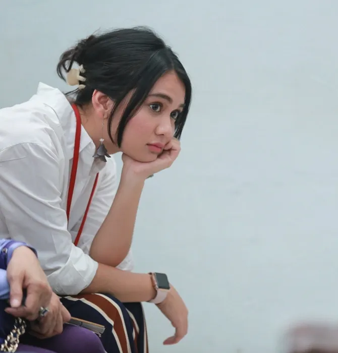 Dea merasa kecewa karena tak bisa jadi saksi di persidangan. © Bintang.com/Adrian Utama Putra