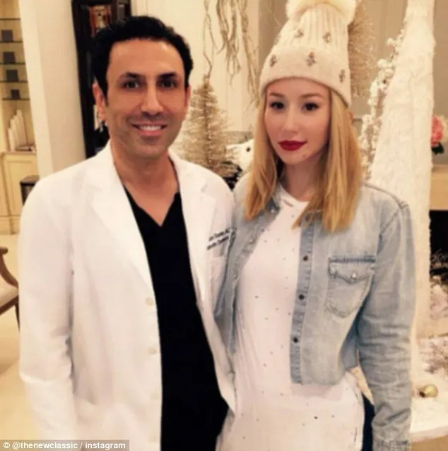 Selain keluarga Kim Kardashian, Dokter Simon Ourian juga bekerja dengan sejumlah selebriti Hollywood lain seperti Iggy Azalea misalnya © Daily Mail / instagram.com/thenewclassic