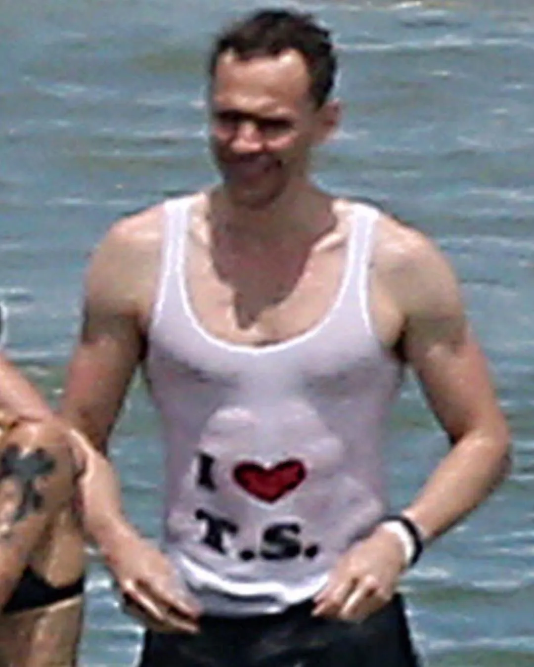 Robert Downey Jr sindir Tom Hiddleston yang baru punya akun Instagram dan belum mem-follow Taylor Swift selaku pacarnya sendiri © instagram.com/robertdowneyjr
