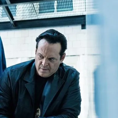 Sinopsis Film DRAGGED ACROSS CONCRETE yang Tayang di TV Malam Ini, Selasa 4 November 2025 Jam 23.00