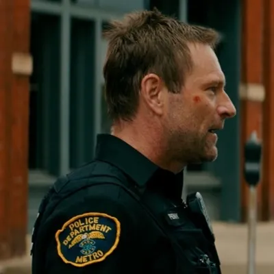 Sinopsis Film LINE OF DUTY yang Tayang di TV Malam Ini, Sabtu 20 Desember 2025 Jam 23.00