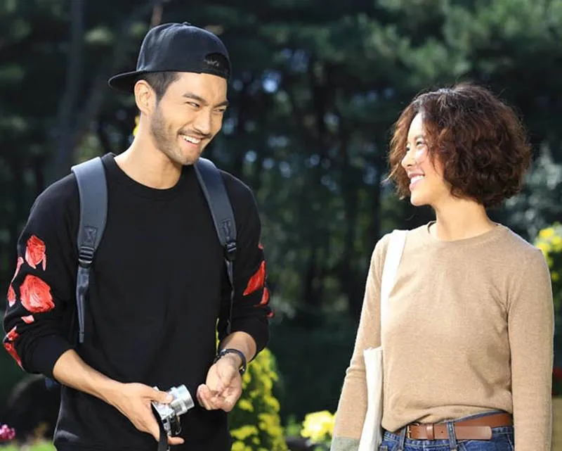 Choi Siwon dan Hwang Jung Eum yang merasa nyaman berakting bersama. ©allkpop.com