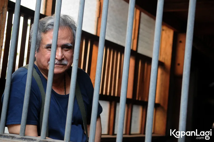 Pernah ditinggal sendirian di lokasi syuting, Slamet Rahardjo kenang Teguh Karya sebagai pribadi pemarah/©KapanLagi.com®/Bayu Herdianto