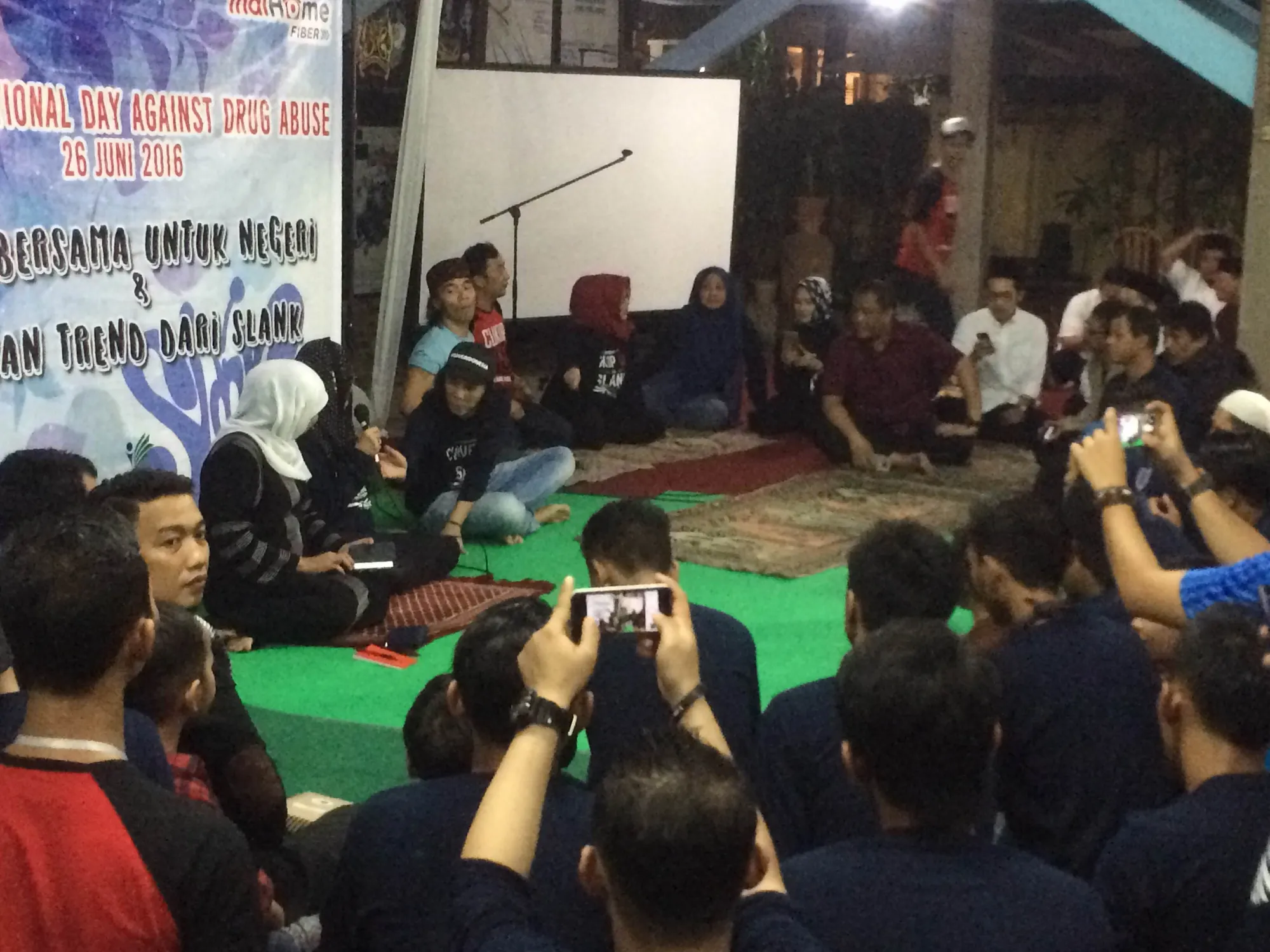 Slank, terus berjuang untuk merangkul dan mengajak para pengguna narkoba lepas dari ketergantungan obat-obatan terlarang © KapanLagi.com-Fikri Alfi Rosiyadi