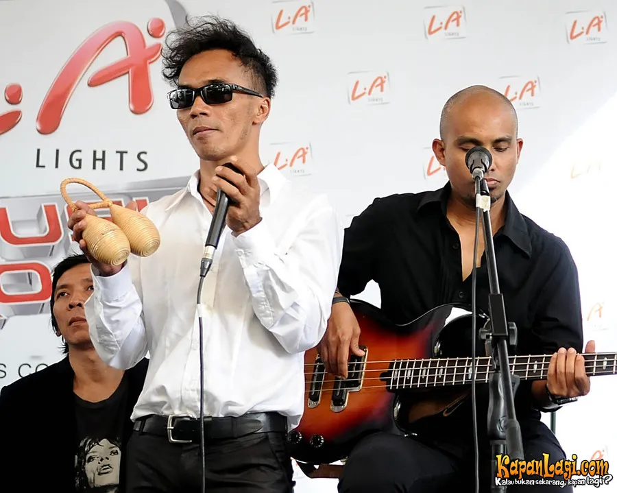 Slank mendapat dukungan dari menteri Perdagangan untuk menggelar konser di luar negeri dan di 30 kota.