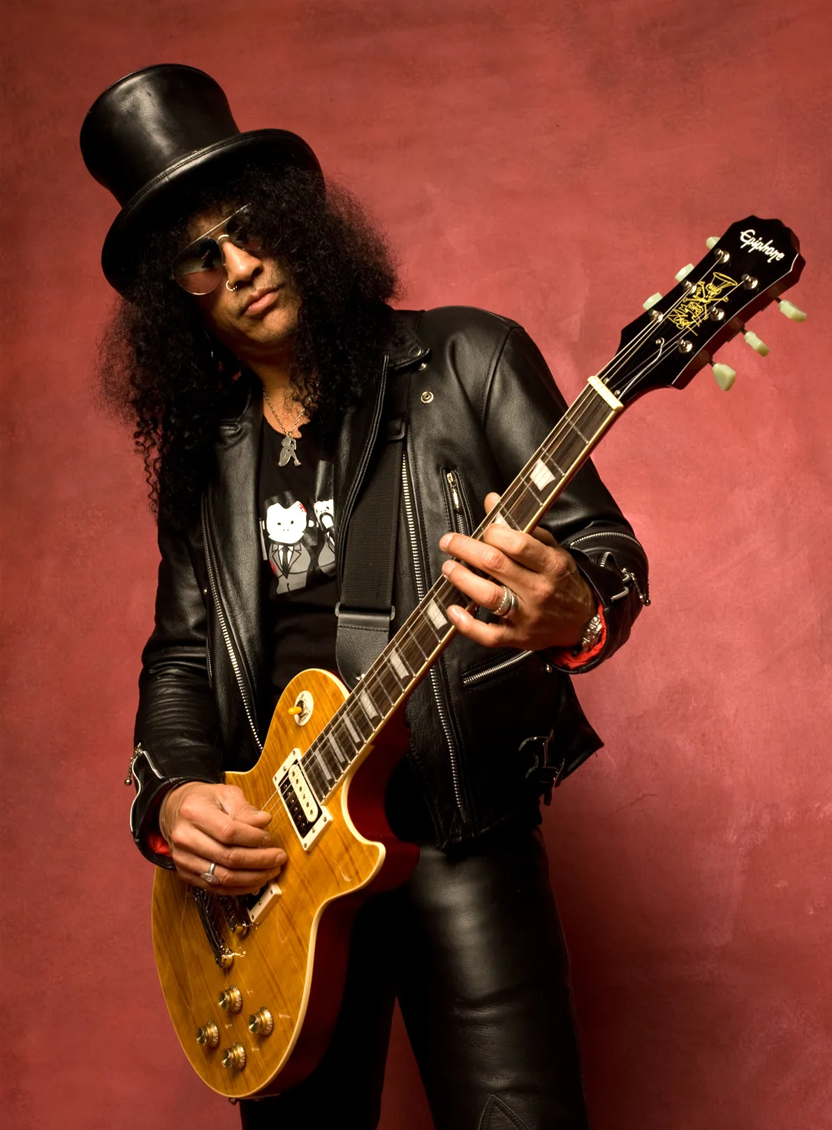 Slash. @metalbase.in