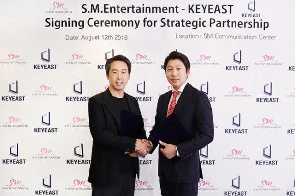 SM Entertainment dan KeyEast resmi bekerja sama ekslusif. ©allkpop.com
