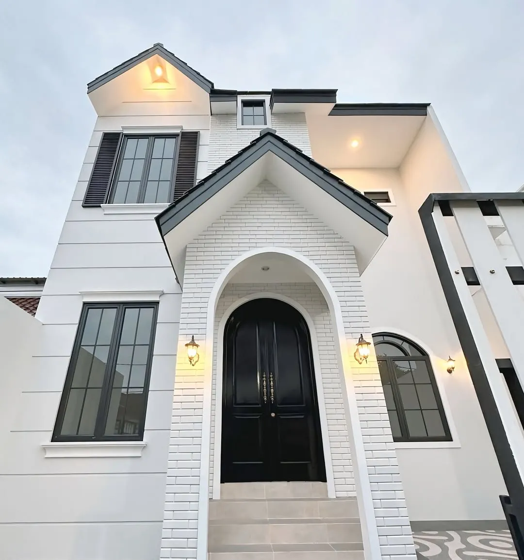 Potret Rumah yang Didesain Natalie Sarah, Bergaya Amerika Classic (credit: instagram/natalie_sarahs)