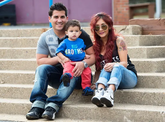 Keluarga kecil Snooki @ eonline.com