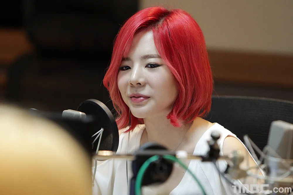 Sunny SNSD merupakan tipe idol yang cuek dan tidak menggubris hujatan para haters © allkpop
