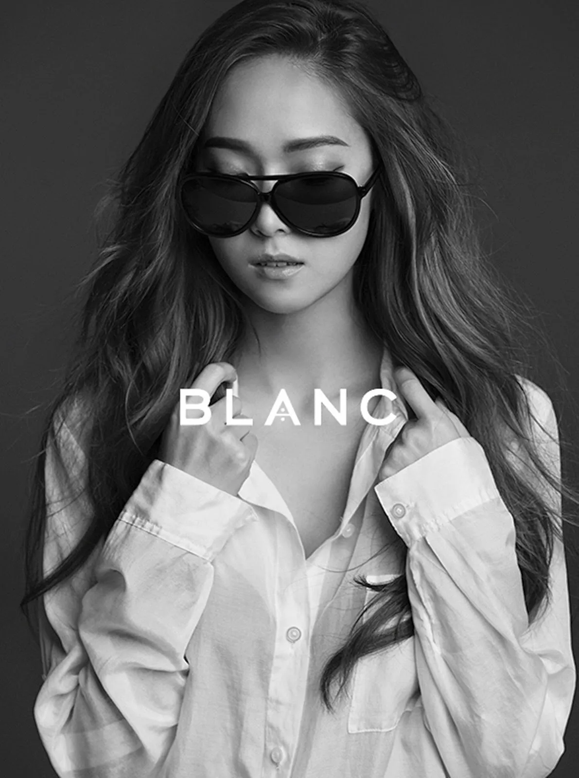 Setelah lama tak diketahui keberadaannya, Jessica akan tampil perdana sebagai seorang desainer. BLANC®