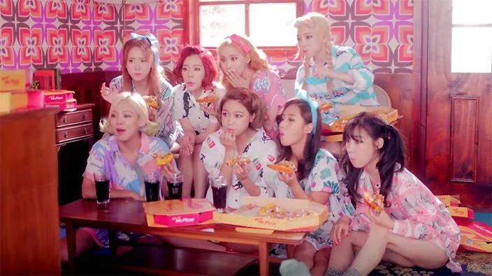 SNSD baru saja alami kecelakaan kemarin (27/8). ©sbs.com.au