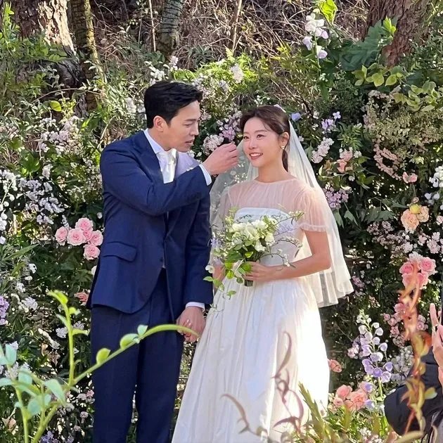 Interesting Facts About Lee Dong Ha The Actor Who Became Sojin Girl s 