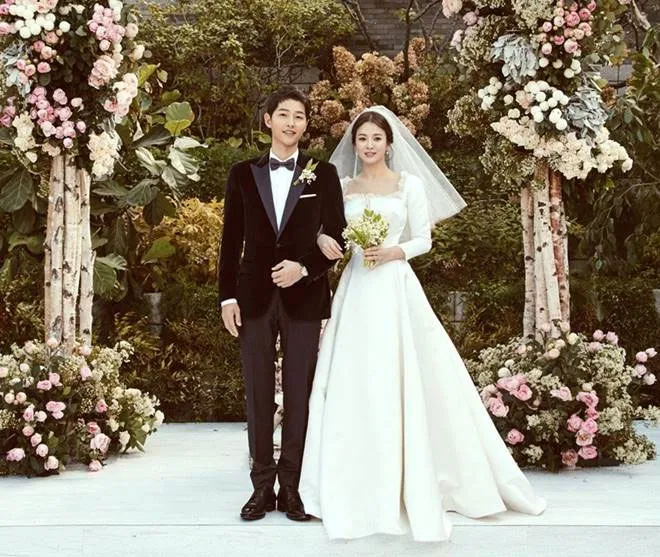 Song Joong Ki - Song Hye Kyo © Instagram.com/kyo1122
