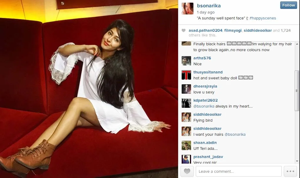 Sonarika dengan posenya yang menggoda. @instagram/bsonarika
