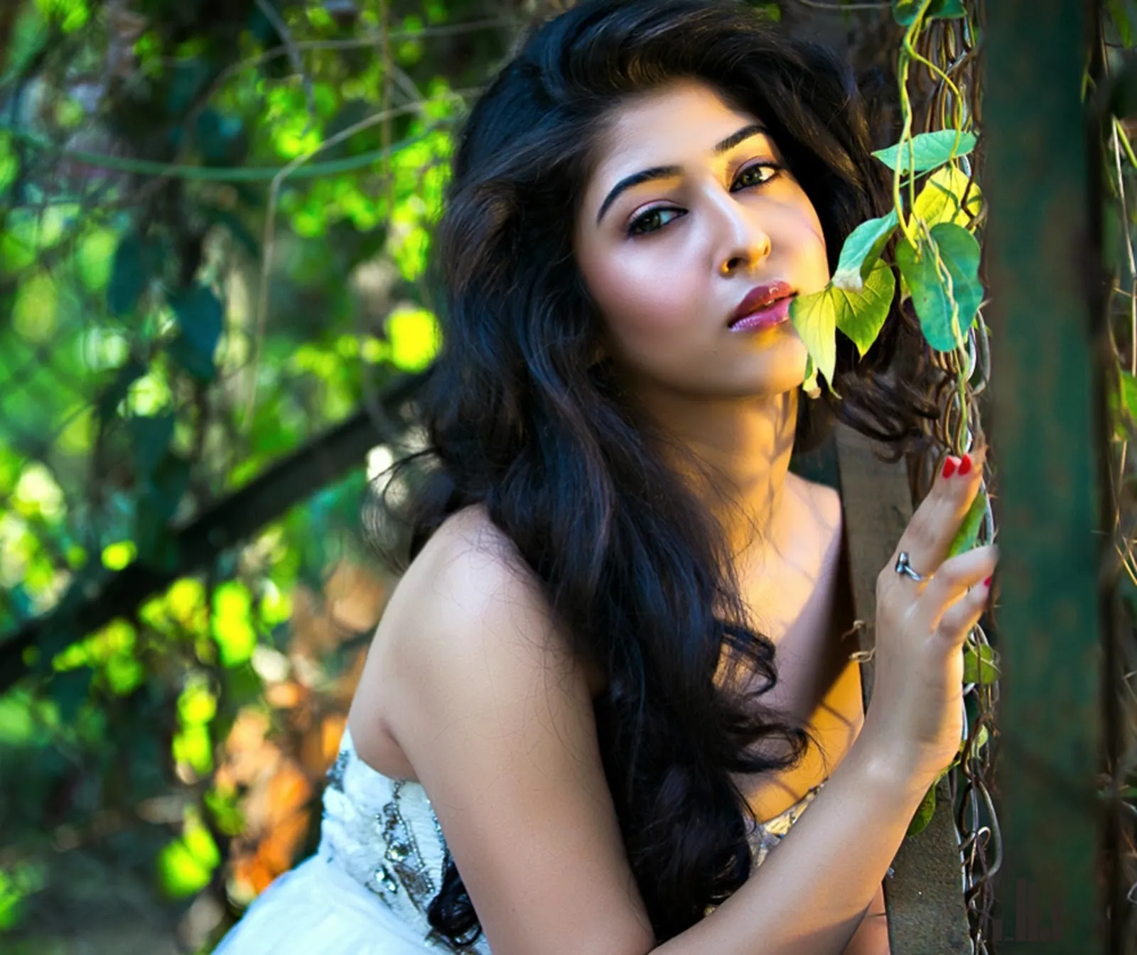 Sonarika tak minder maindi film Telugu. ©xossip.com