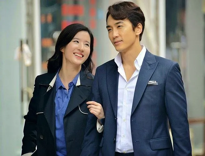 Liu Yifei dan Song Seung Hun dalam THE THIRD WAY OF LOVE © Sina