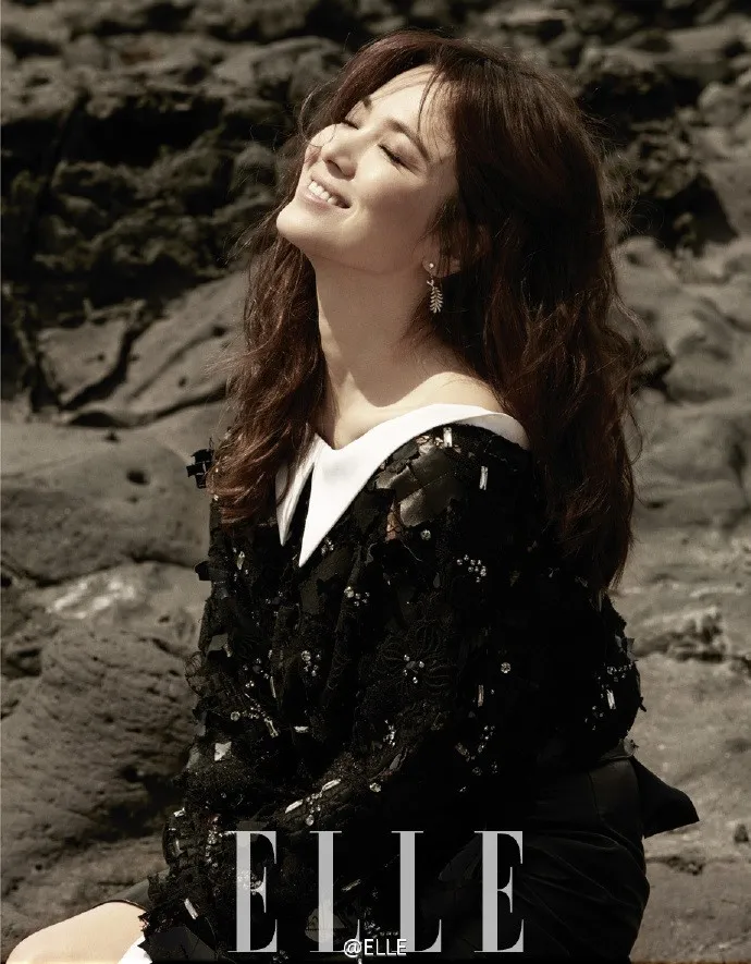 Song Hye Kyo segera gelar acara fan meeting © Elle