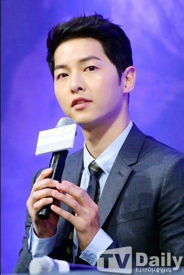 Rumor kontrak Song Joong Ki dengan agensi di China ternyata palsu © credit as tagged